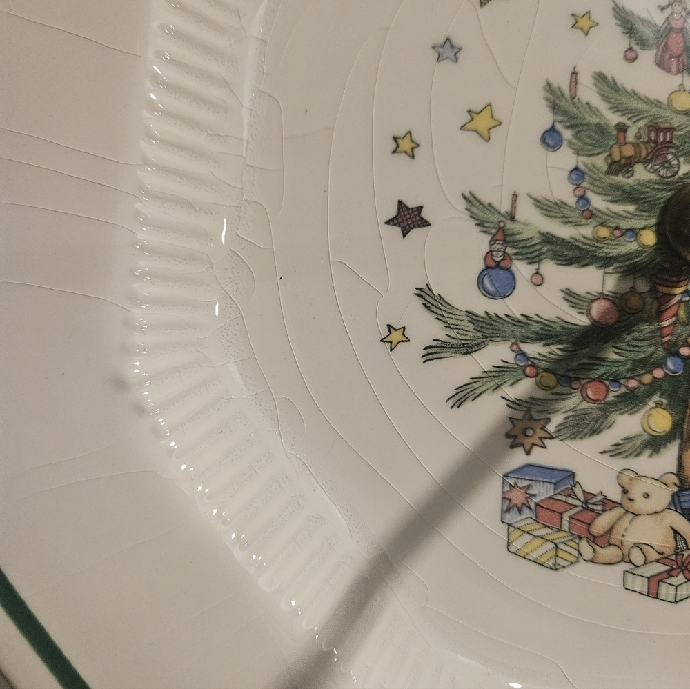 Nikko Japan Christmastime Two-Tier Octagon Serving Tray In Original Box - Picture 4 of 7